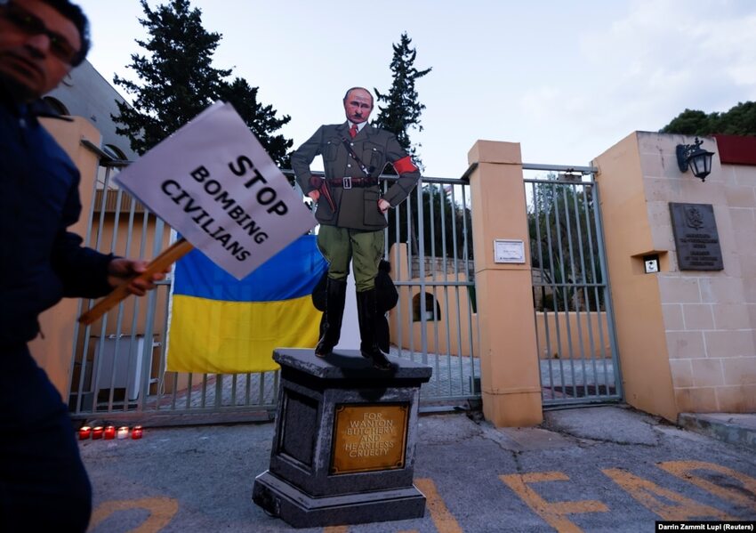 Trolling Russians at their embassies since 2022.