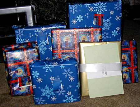 presents under the Christmas tree, 2008-12-14